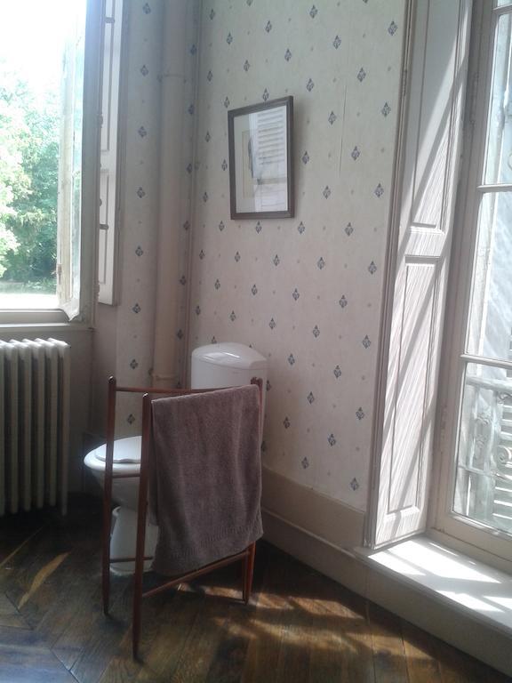 Le Château de BRESSEY&son Orangerie Quarto foto