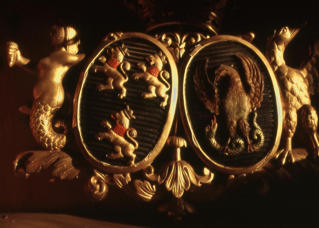 Le Château de BRESSEY&son Orangerie Quarto foto