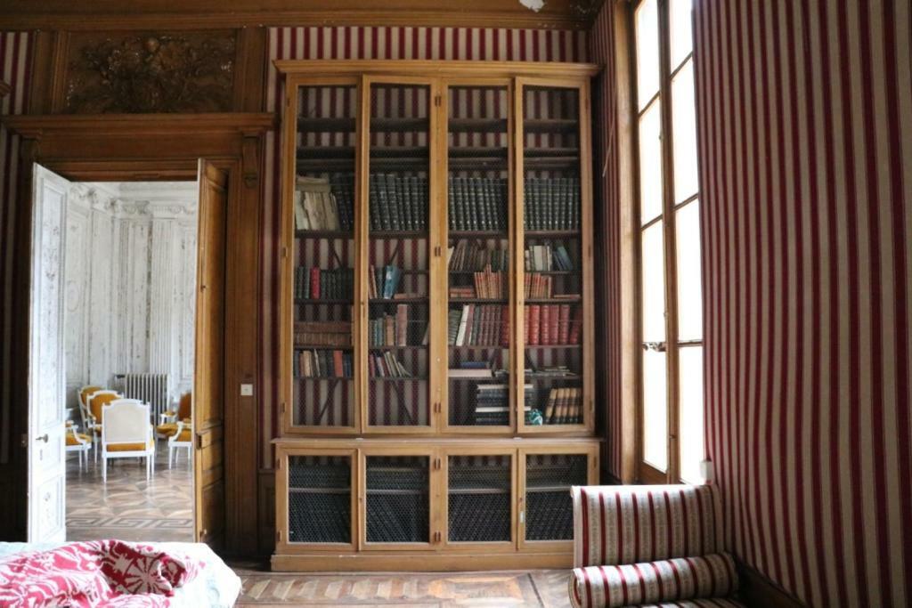 Le Château de BRESSEY&son Orangerie Exterior foto